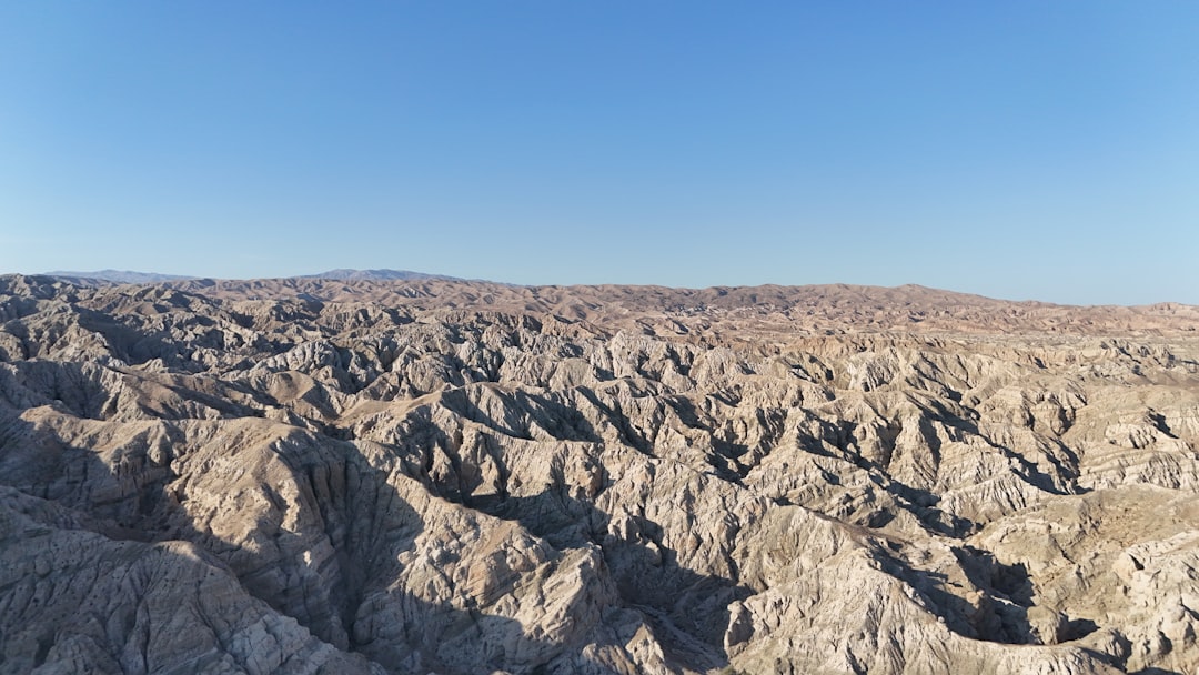 Rocky geological landscape with natural hydrogen seeps