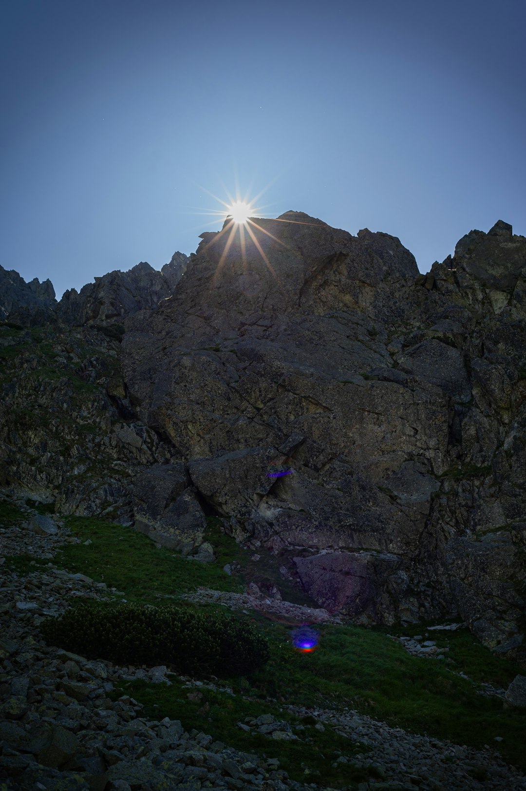 Lone white dwarf star with rocky debris in deep space