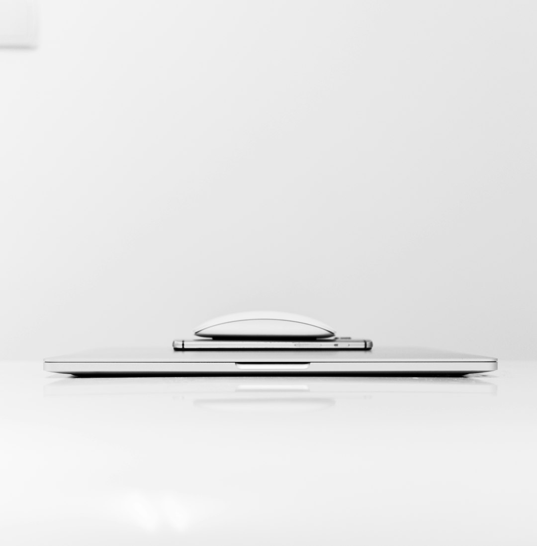 Physical buttons device and touchscreen device side by side
