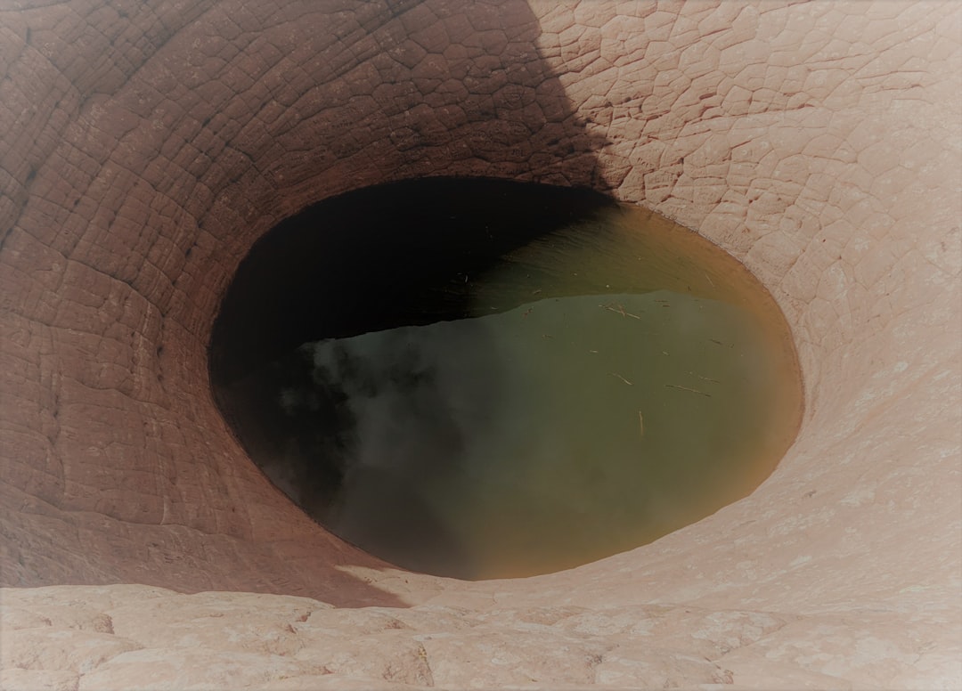 Cross-section diagram of rogue planet interior layers